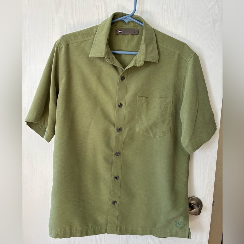 Men’s REI Short Sleeve Shirt